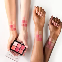 Blur Balm Blush Palette