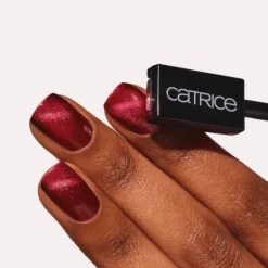 Bold Magnetic Nail Magnet