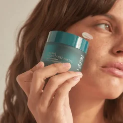 Crema Hidratante Facial con Salvia Sclarea