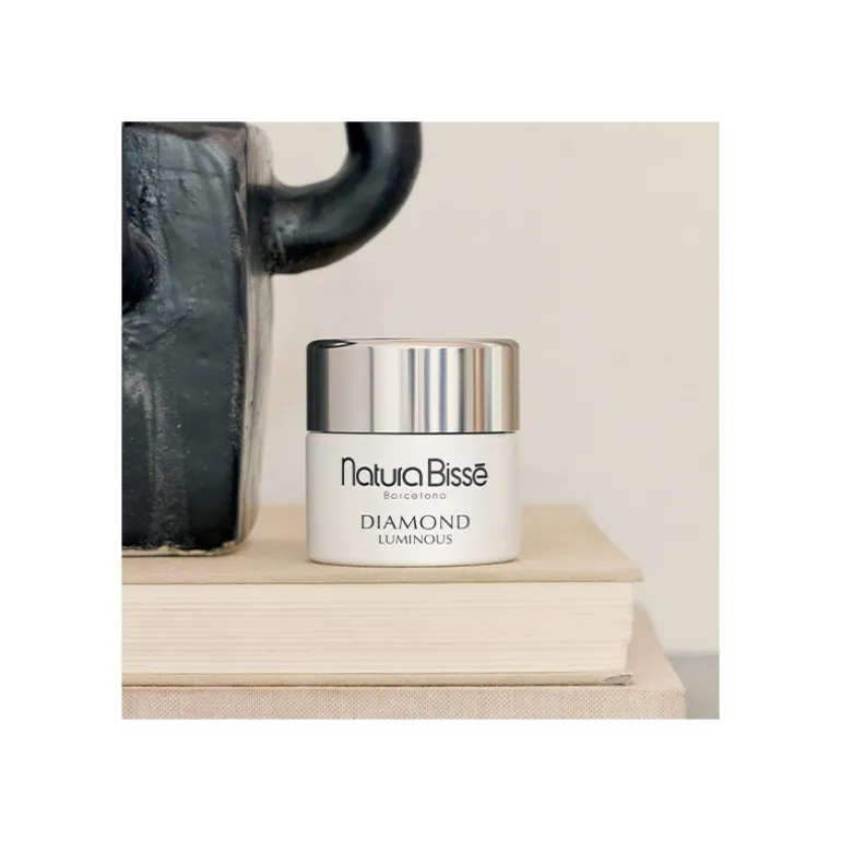 DIAMOND LUMINOUS PERFECTING CREAM