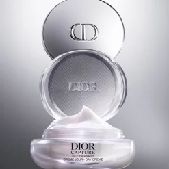 DIOR CAPTURE CREMA DE DÍACorrección antiedad de alto rendimiento, arrugas y firmeza
