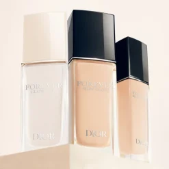 DIOR FOREVER GLOW VEILBase de Maquillaje luminosa - hidratación 24 h - concentrada en tratamiento floral - 97 % de ingredientes de origen natural