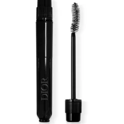 DIORSHOW ICONIC OVERCURL MASCARA REFILLLa máscara de pestañas Diorshow Iconic es recargable en su tono negro 090
