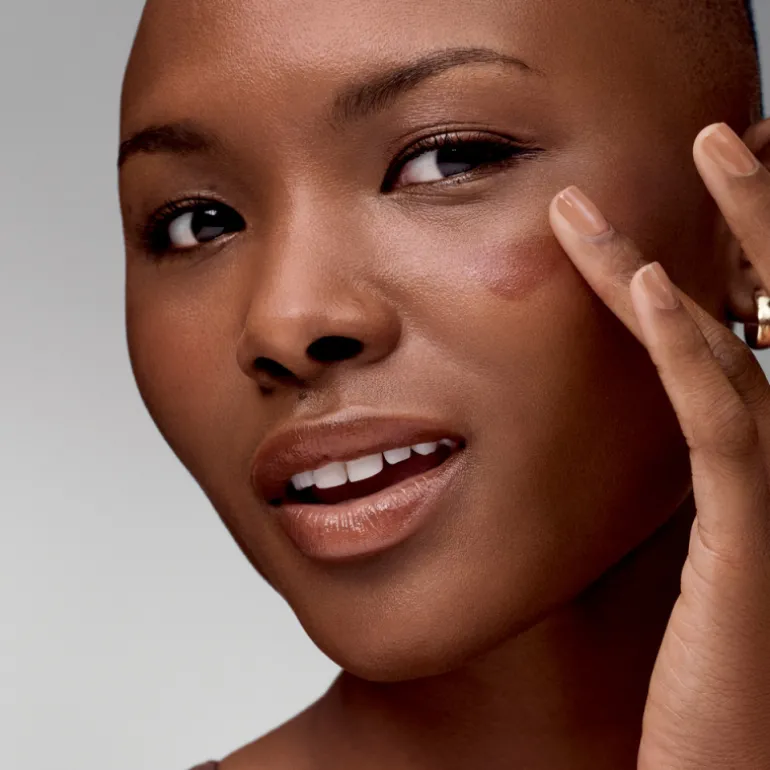 Futurist Blush Maker