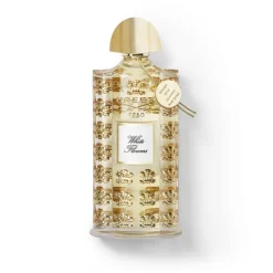 Les Royales Exclusives White Flowers