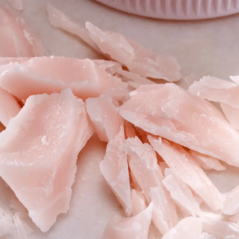 SAKURA SCENTED CANDLE