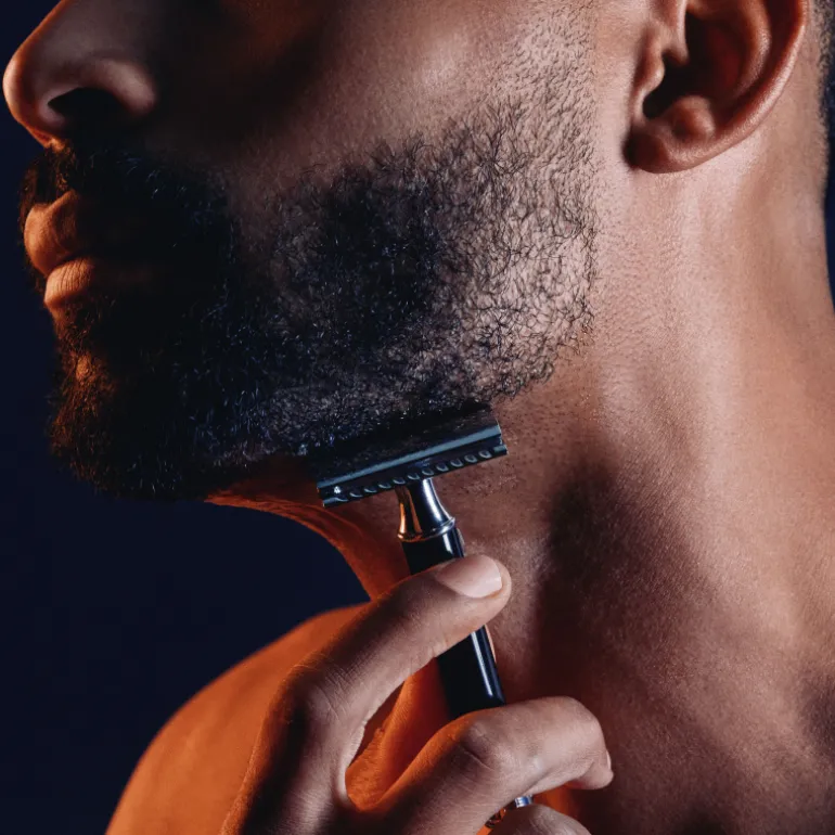 SauvageGel de afeitado