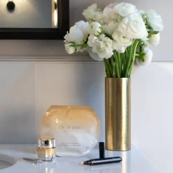 VITALITY-ENHANCING EYE MASK SUPREME